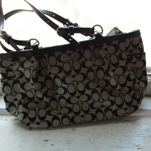 Coach Black and Cream Women's Bag